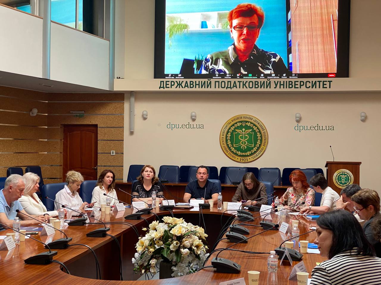 Відбувся круглий стіл «Нові реалії здійснення  Митної справи в Україні»