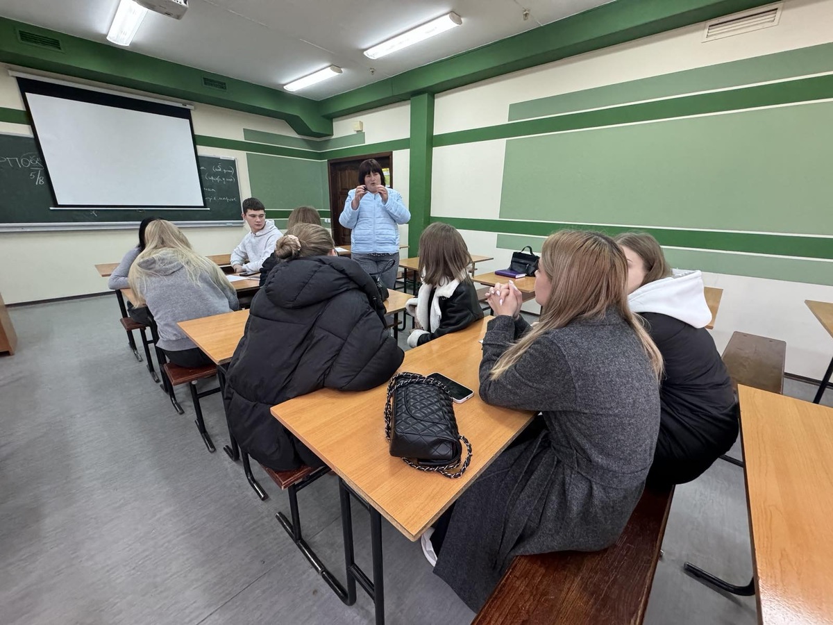 У межах Тижня академічної доброчесності 6 жовтня 2025 року на кафедрі цивільного права та процесу відбувся пізнавальний квіз «Чесність та доброчесність»