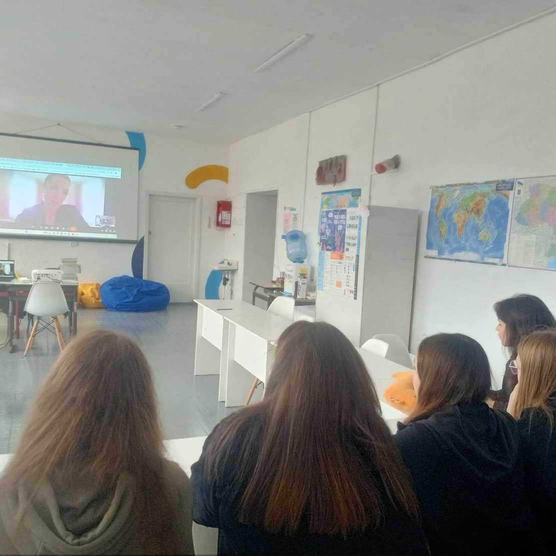 28 листопада Тетяна Йосипівна Білоус провела профорієнтацію із учнями Ігнатпільського ліцею Овруцької міської ради