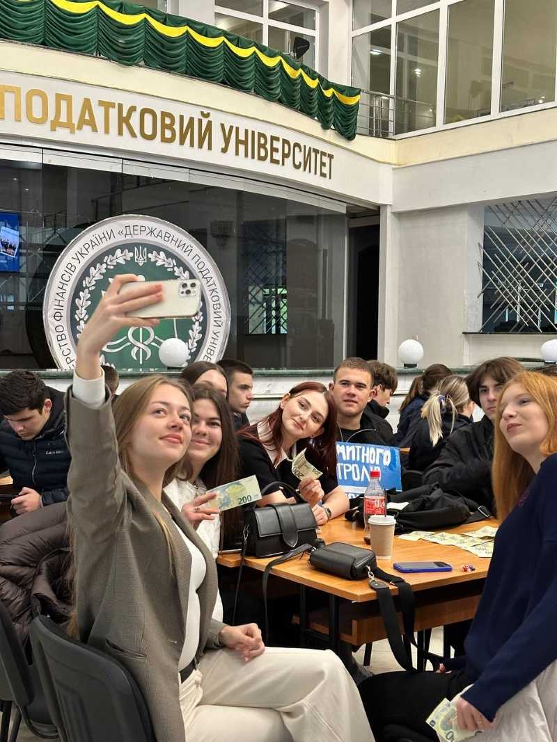 Творчість і командний дух: участь першокурсників кафедри у посвяті в студенти ННІ ЕБМС-2025