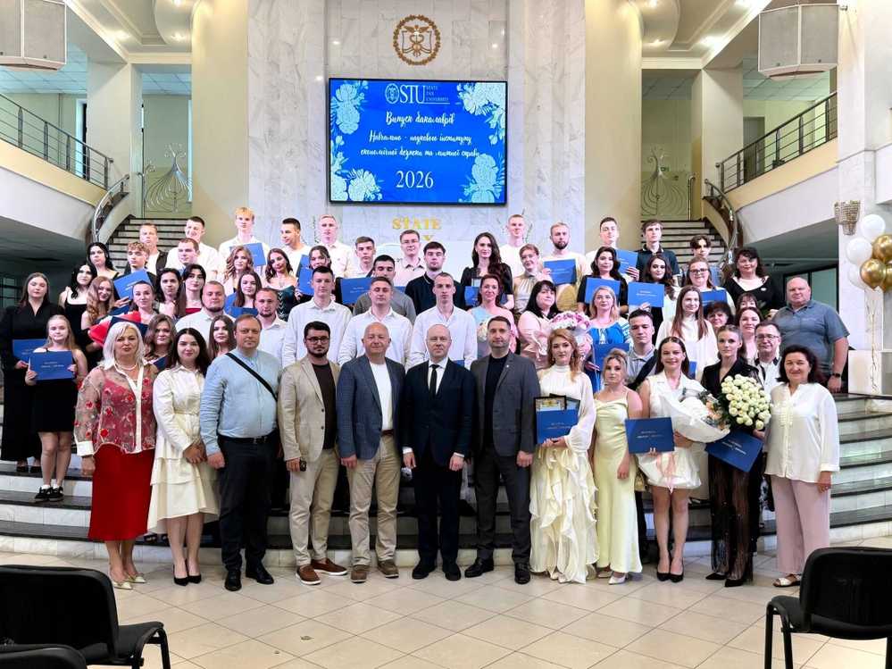 20 випускників кафедри отримали дипломи бакалавра