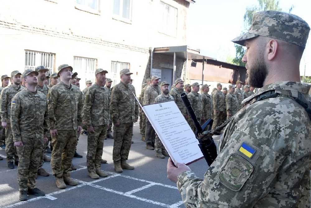 До дня відкритих дверей